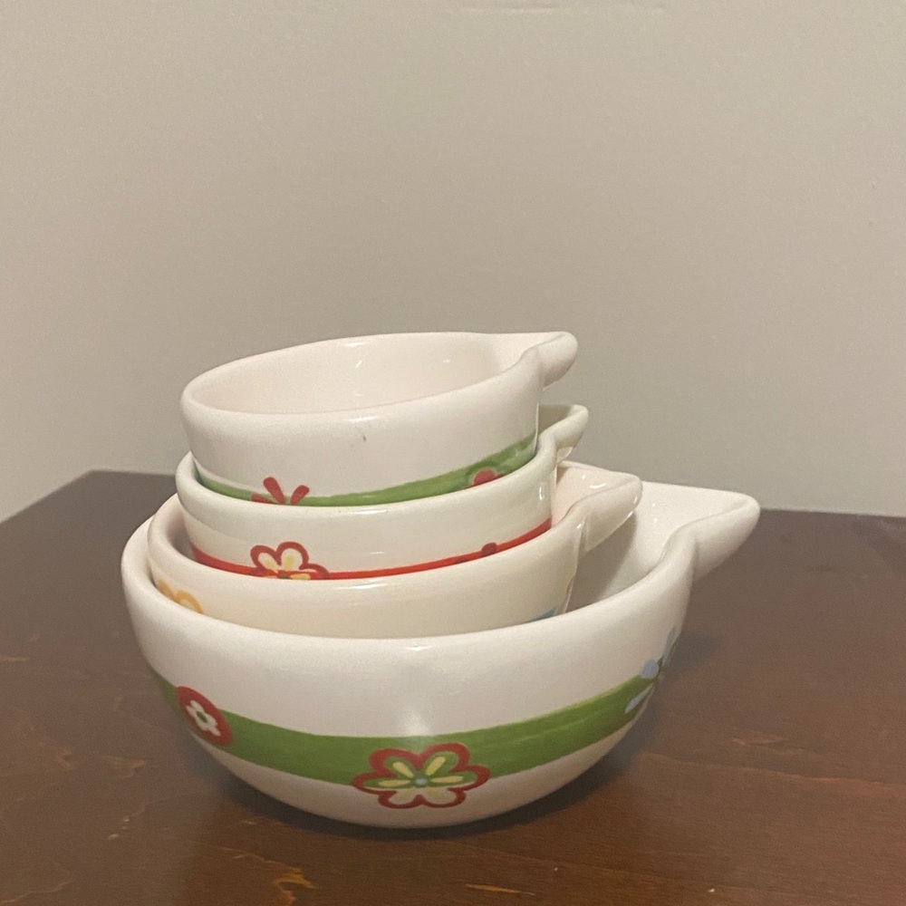 GANZ Floral Measuring Cups - White, Green, Red